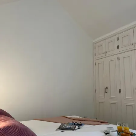 Buganvilla Apartment Tias